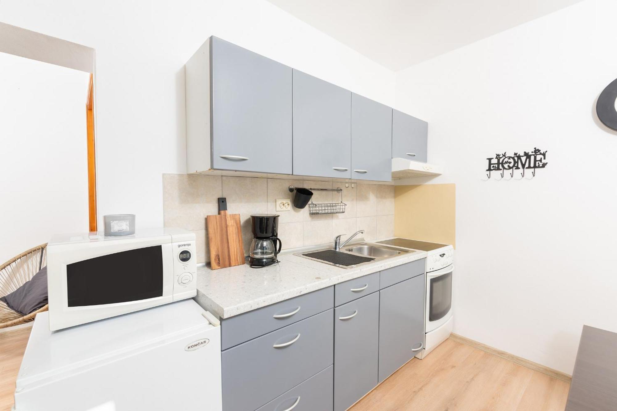 Apartments Dobrec Fuškulin エクステリア 写真